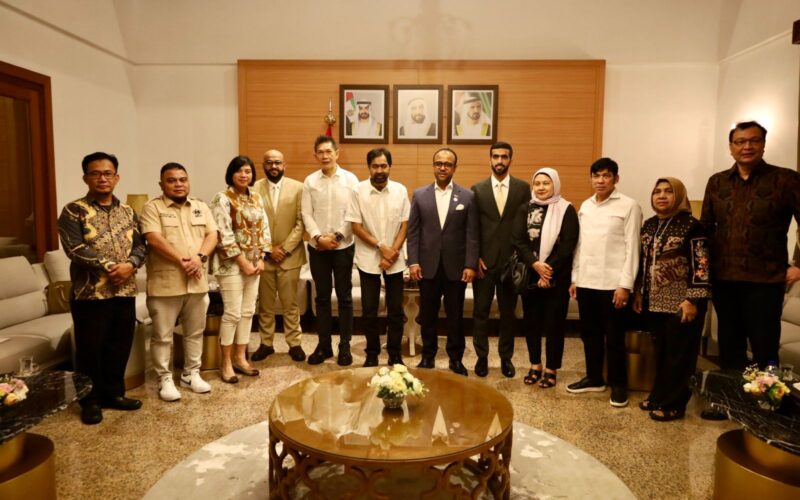 Gubernur Aceh–UEA Sepakat Bentuk Tim Investasi, Fokus Energi hingga Penerbangan