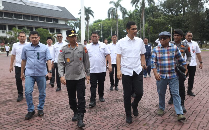 Kapolda Aceh Tinjau Kerusakan Kantor Gubernur: Aksi Boleh, Anarki Ditindak Tegas
