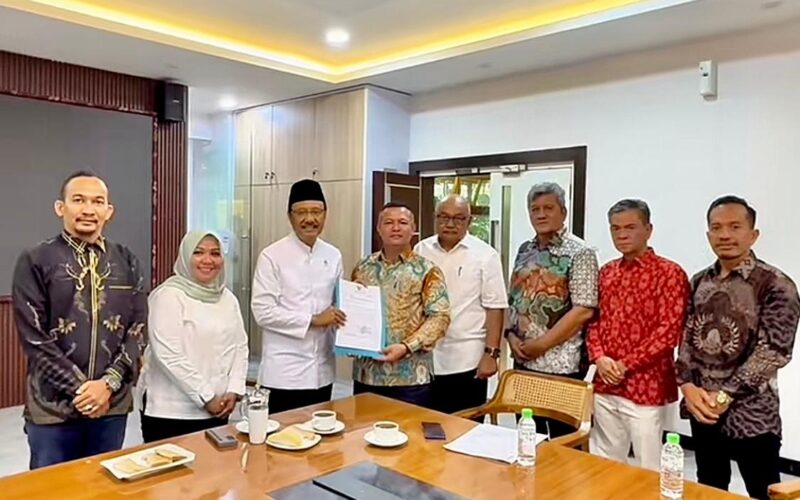 Ayah Wa Temui Mensos di Jakarta, Perjuangkan Bantuan untuk Puluhan Ribu Korban Banjir Aceh Utara