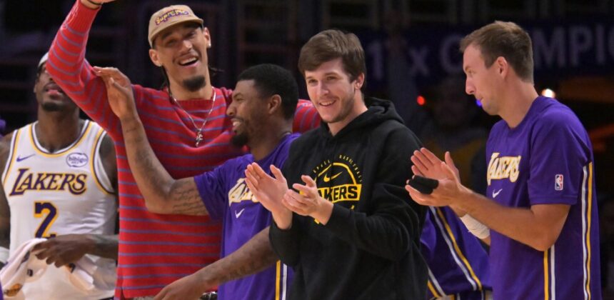 Austin Reves Naik Status Jadi Diragukan untuk Lakers di Game 3 Lawan Rockets