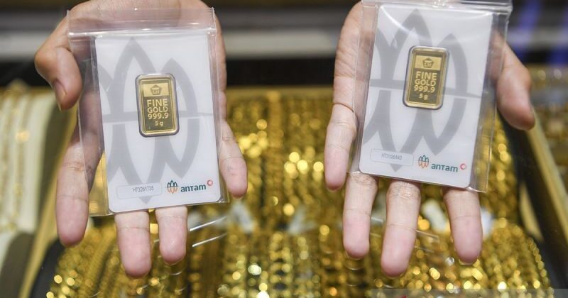 Harga Emas Antam Naik Rp25.000 Jadi Rp2,799 Juta per Gram pada Sabtu
