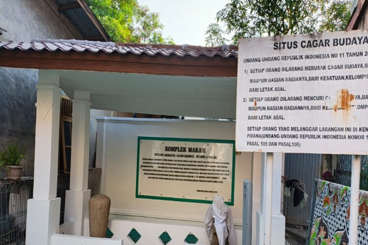 Makam Sultan Jamalul Alam Badrul Munir, Jejak Penguasa Aceh yang Nyaris Tenggelam di Tengah Modernisasi Banda Aceh