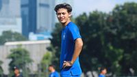 Alfeandra Dewangga Resmi Bergabung ke Arema FC dari Persib