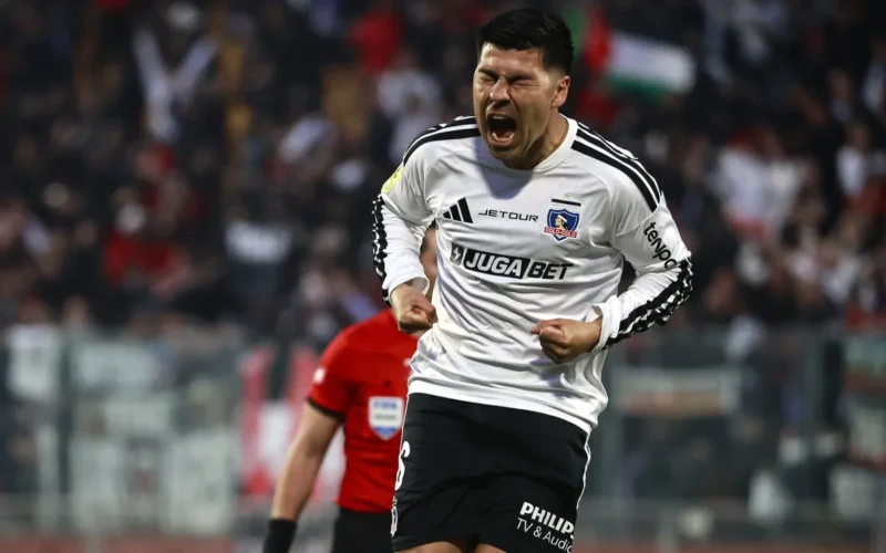 Gol Spektakuler Tomás Alarcón Bawa Colo Colo Menang di Copa Chile