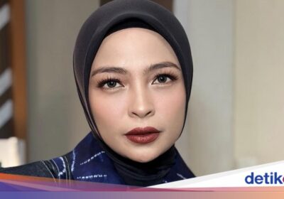 Tantri Kotak Menghadapi Trauma Setelah Ditipu Teman Dekat