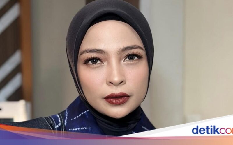 Tantri Kotak Menghadapi Trauma Setelah Ditipu Teman Dekat
