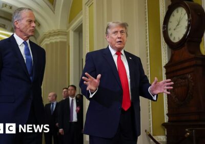 Trump Batalkan Penandatanganan RUU Pengurangan Biaya Perumahan