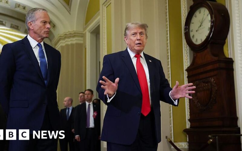 Trump Batalkan Penandatanganan RUU Pengurangan Biaya Perumahan