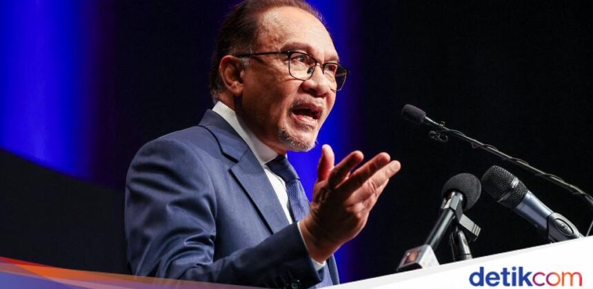 Anwar Ibrahim Tegaskan Deportasi Warga Israel dari Malaysia