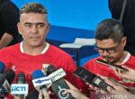 Cristian Gonzales Sedih Ricky Kambuaya Tak Dipanggil Timnas