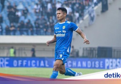 Dimas Drajad Resmi Tinggalkan Persib Bandung