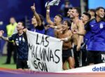 FIFA Selidiki Spanduk Malvinas yang Dibawa Pemain Argentina