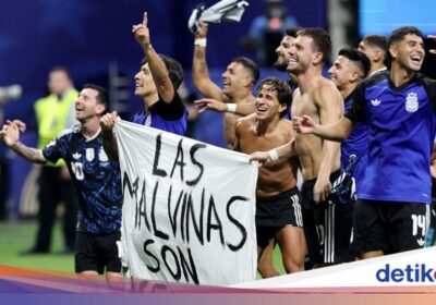 FIFA Selidiki Spanduk Malvinas yang Dibawa Pemain Argentina