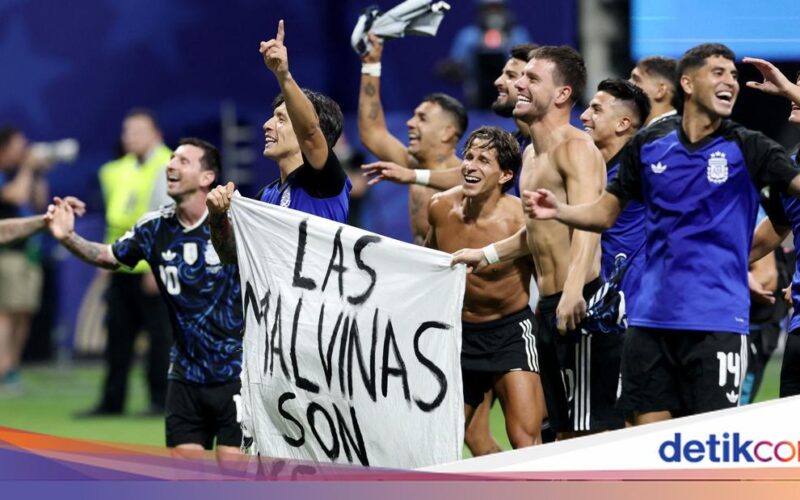 FIFA Selidiki Spanduk Malvinas yang Dibawa Pemain Argentina