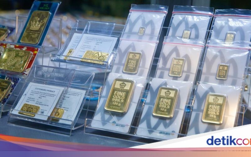 Harga Emas Antam Hari Ini Turun Signifikan