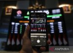 IHSG Menguat Menjelang Akhir Pekan, Ikuti Bursa Asia