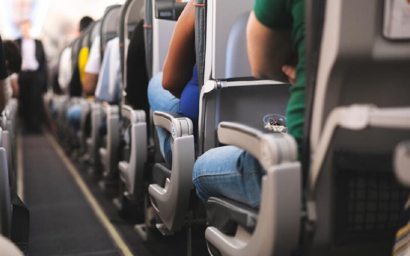 Insiden Jendela Pesawat Ryanair Pecah, Penumpang Hampir Tersedot