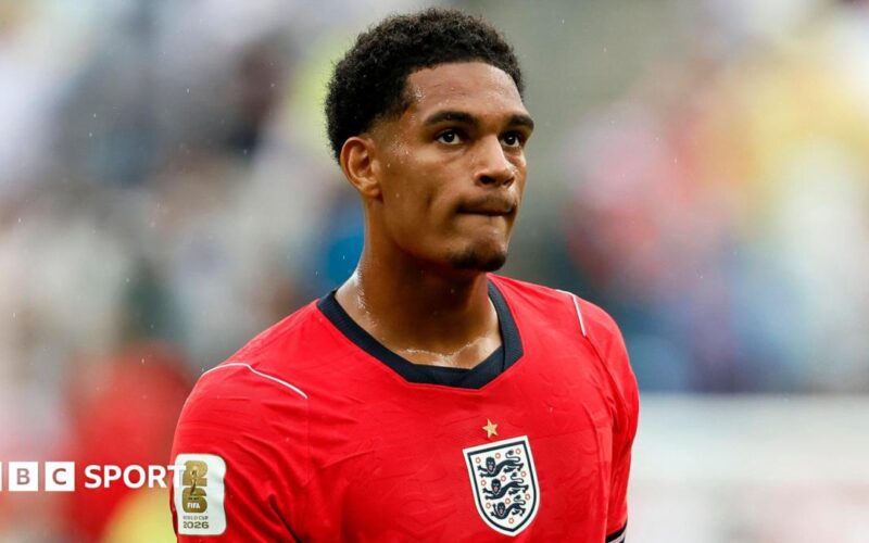 Jarell Quansah Siap Tampil Sebagai Bek Kanan Inggris Melawan Meksiko