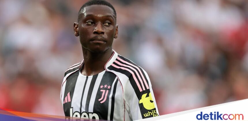Juventus Dekati Transfer Randal Kolo Muani dan Alajbegovic