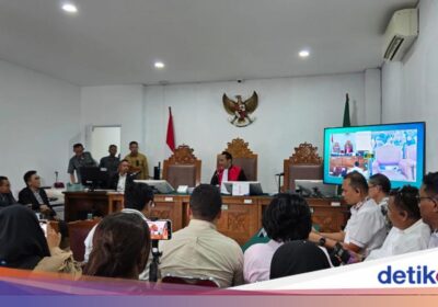 Roy Suryo Menang Sebagian di Praperadilan, Hakim Nyatakan Tidak Sah