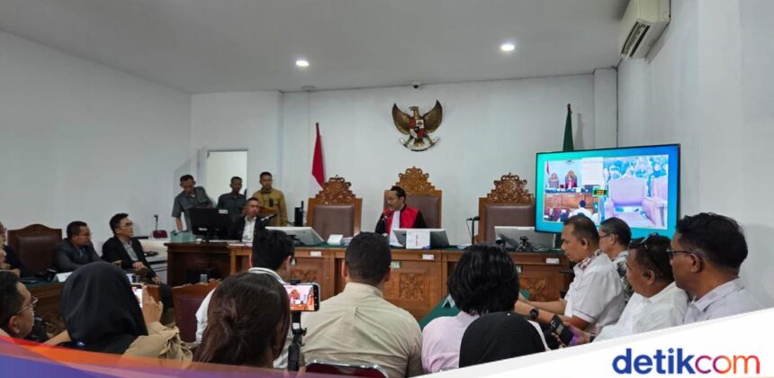Roy Suryo Menang Sebagian di Praperadilan, Hakim Nyatakan Tidak Sah