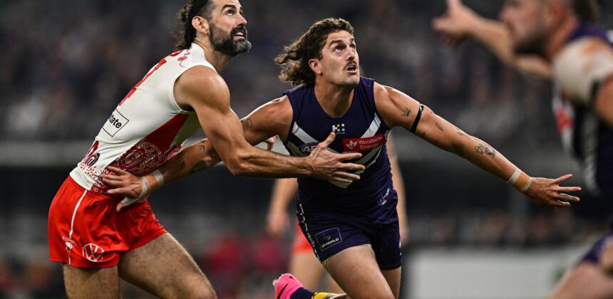Swans Kalah dari Dockers, Pelatih Soroti Inkonsistensi Tim