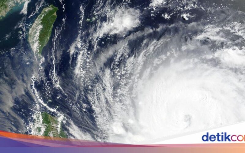 Topan Bavi Dekati China, 900 Ribu Warga Mengungsi