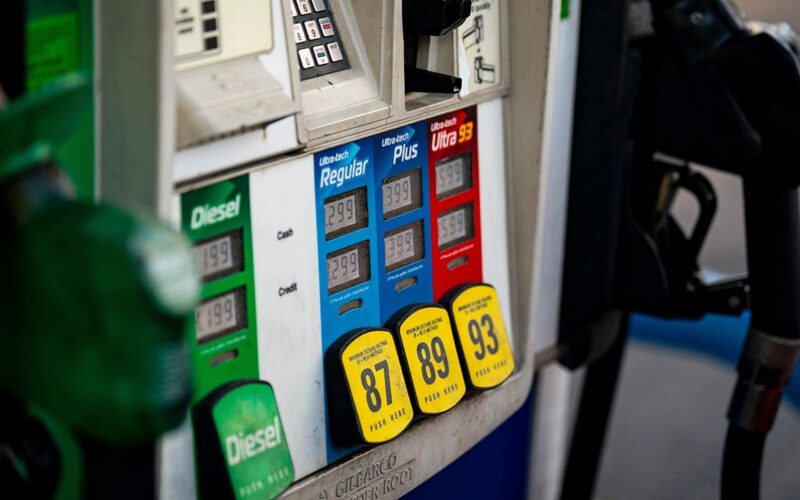 Trump Umumkan Diskon Gas Menjelang Hari Kemerdekaan AS