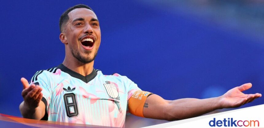 Youri Tielemans Ungkap Motivasi Bergabung dengan MU