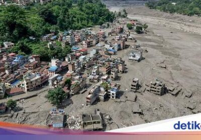 Banjir Bandang di Nepal: 19 Korban Jiwa dan 384 Wisatawan Hilang