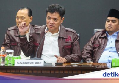 DPR Tegaskan Tidak Ada Surpres Penggantian Kapolri