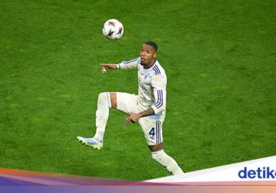 Ezri Konsa Resmi Pindah ke Arsenal, Sampaikan Pesan Haru