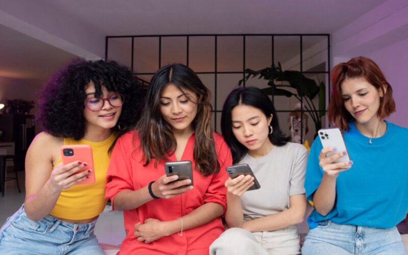 Generasi Z Paling Aktif Online Tapi Minim Perlindungan Siber