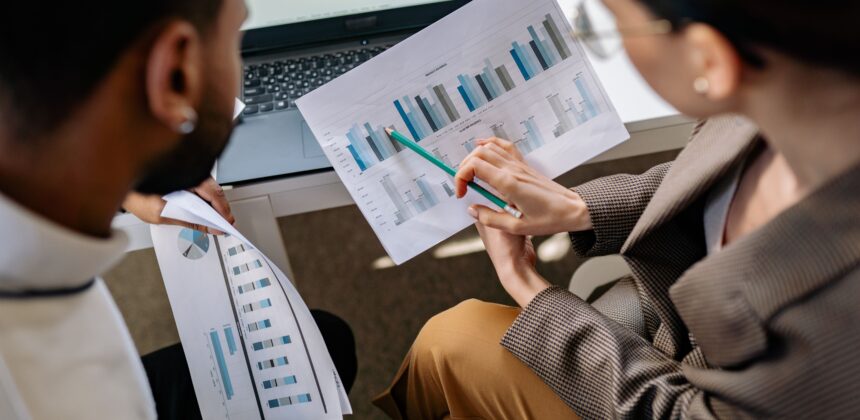 Investor Asing Borong Saham, IHSG Naik Bulanan Tertinggi Sejak 2010