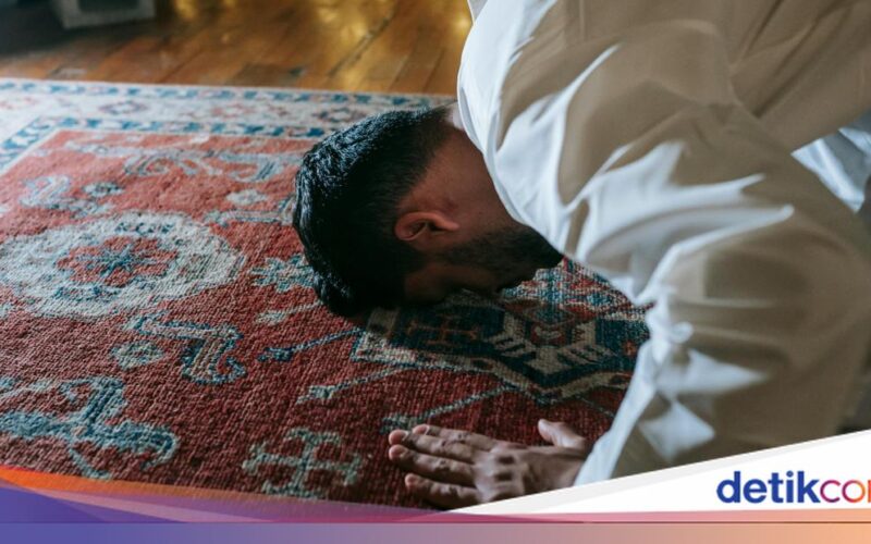 Jadwal Salat Denpasar 25 Agustus 2026: Waktu Subuh hingga Isya