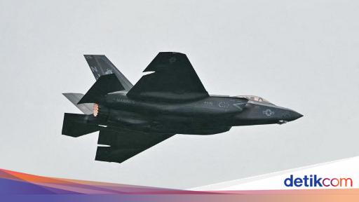 Jet Tempur F-35 AS Jatuh di California, Pilot Selamat