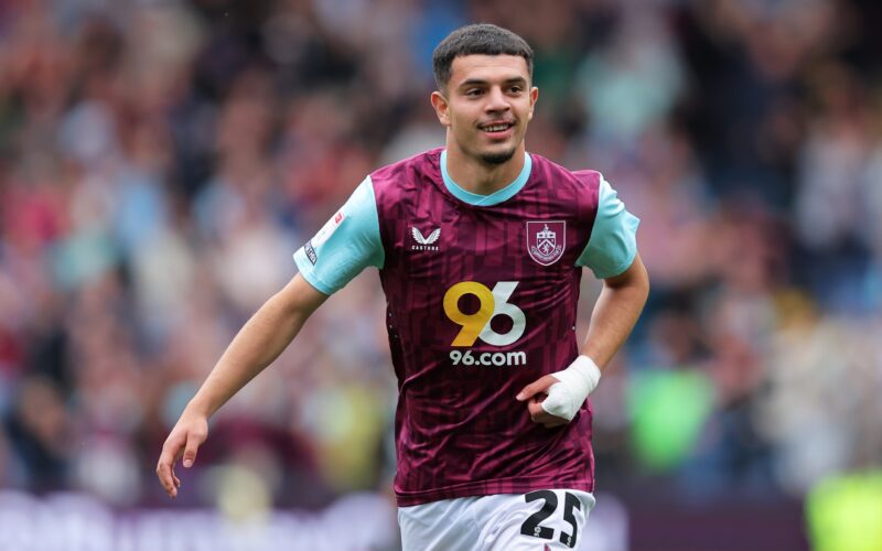 Kembalinya Amdouni dan Roberts Jelang Pertandingan Burnley