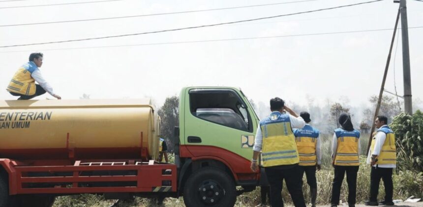 Kementerian PU Kerahkan Pompa untuk Atasi Kekeringan di Kalbar