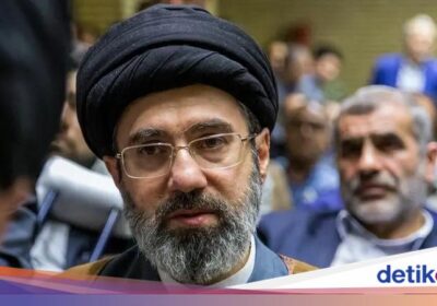 Kesulitan Komunikasi Presiden Iran dengan Mojtaba Khamenei