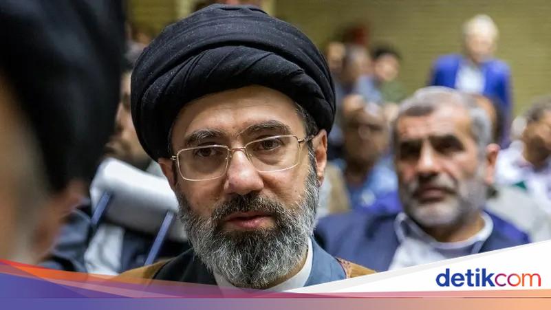 Kesulitan Komunikasi Presiden Iran dengan Mojtaba Khamenei