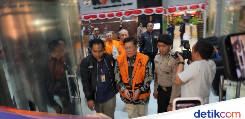 KPK Tahan Empat Tersangka Kasus Korupsi Jasindo Rp 15,6 Miliar