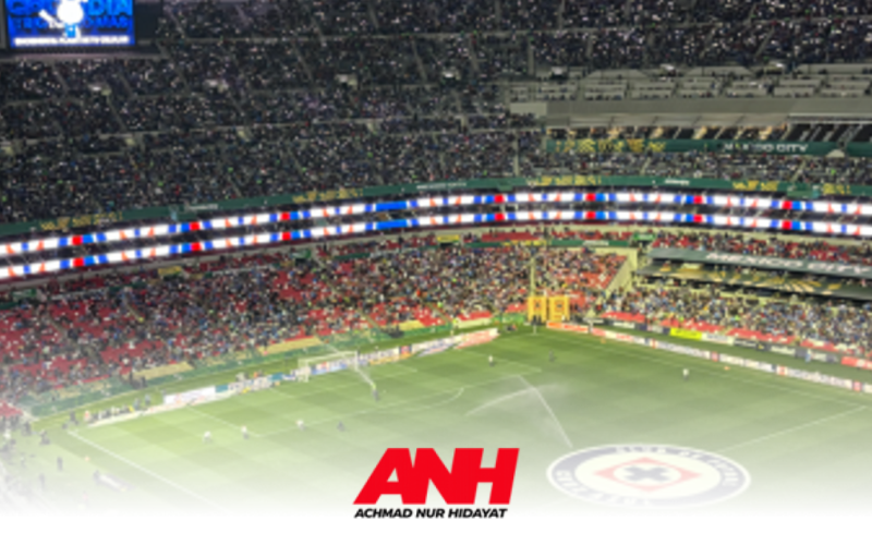 Kritik Suporter Cruz Azul Terkait Mosaik dan Pelatih Atlante