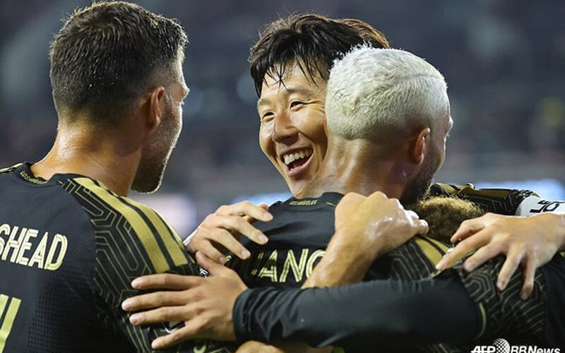 LAFC Menang Dramatis Atas Chivas Guadalajara Lewat Penalti