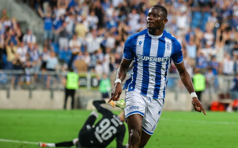 Lech Poznań Menang Tipis atas Klaksvik Berkat Agnero