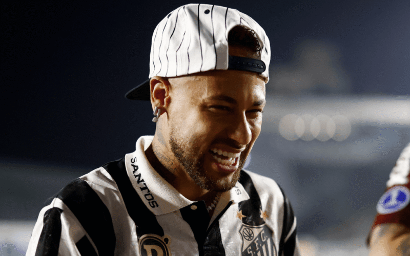 Neymar Masih Belum Memutuskan Masa Depan Setelah Santos