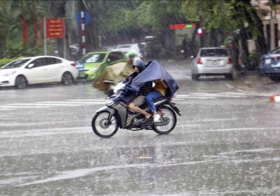Peringatan Badai Petir dan Risiko Banjir di Vietnam Utara dan Tengah
