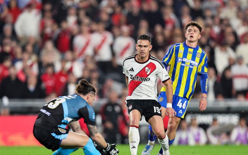 River Plate Kalah dari Rosario Central di Monumental