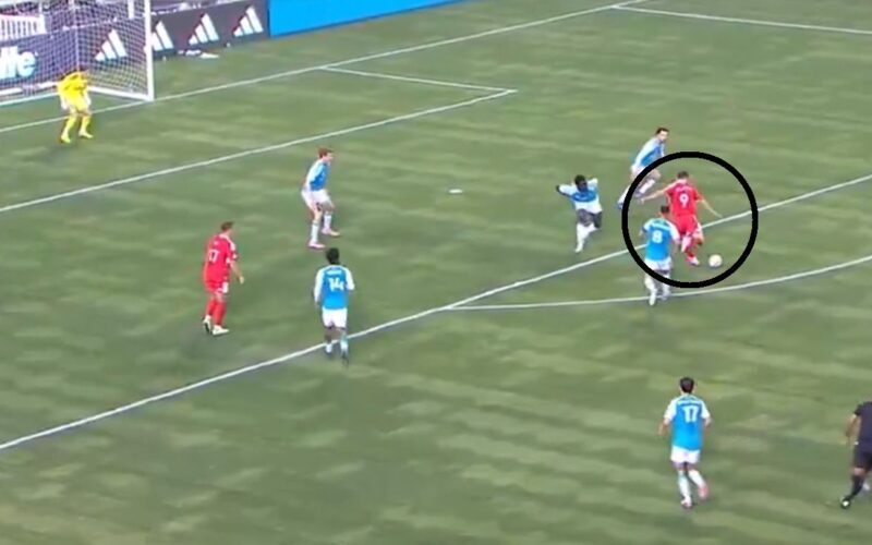 Robert Lewandowski Cetak Gol Perdana di MLS