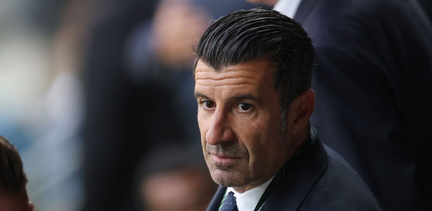 Barcelona Tolak Tawaran Revolut Gara-Gara Luis Figo