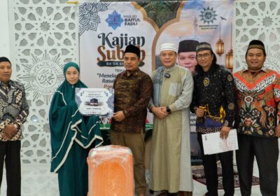 Kajian Subuh Masjid Baitul Fadli Umumkan Pemenang Umrah